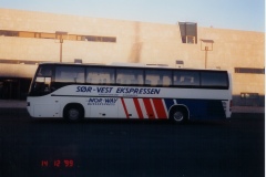 buss333ny3