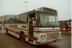 buss380